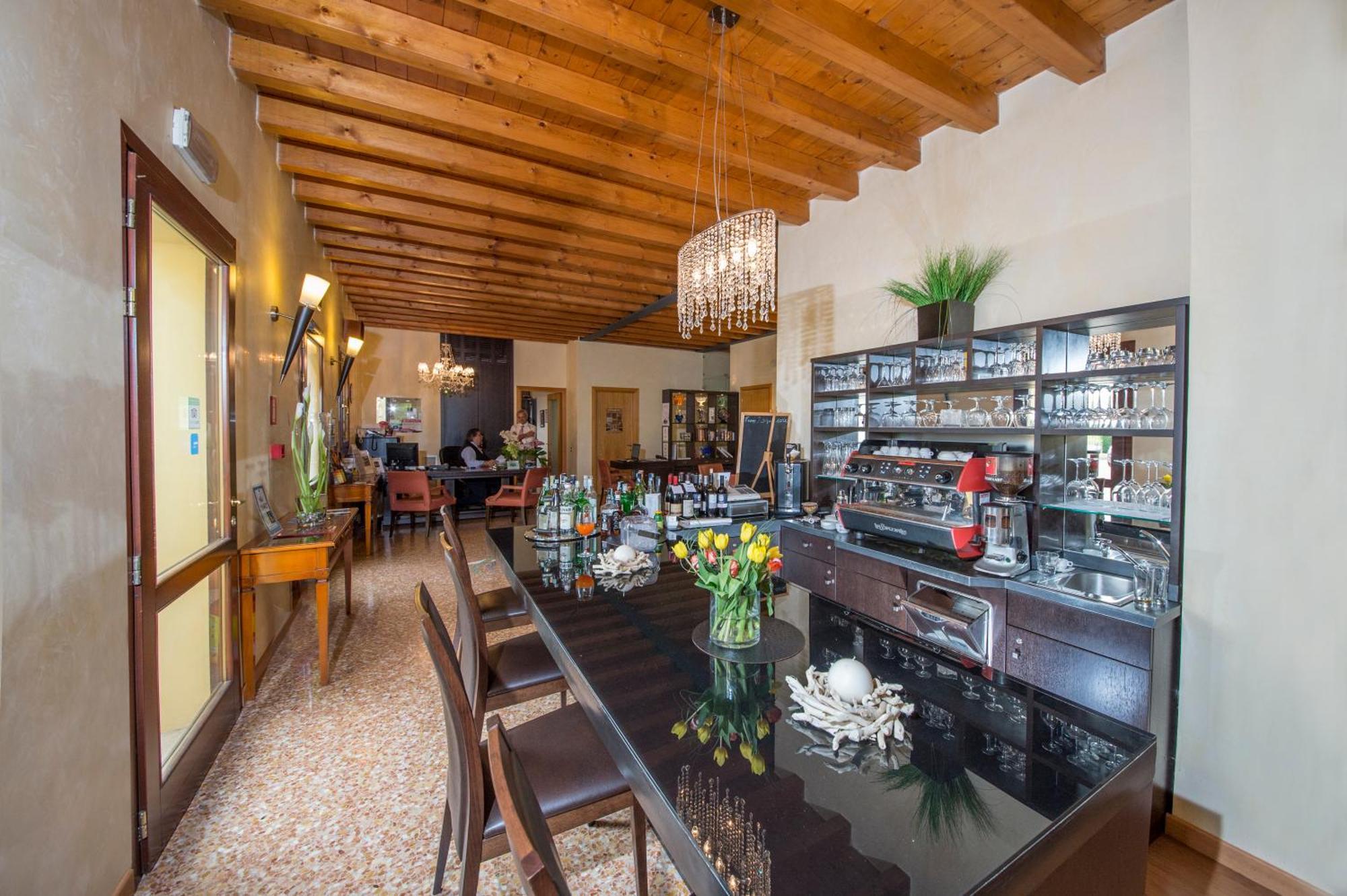 Hotel Venice Resort Airport Tessera Luaran gambar