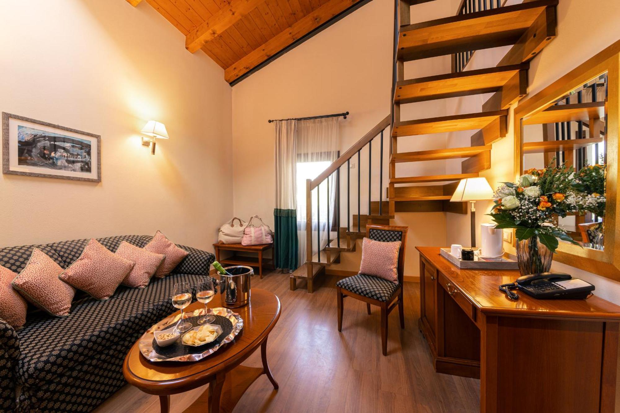 Hotel Venice Resort Airport Tessera Luaran gambar