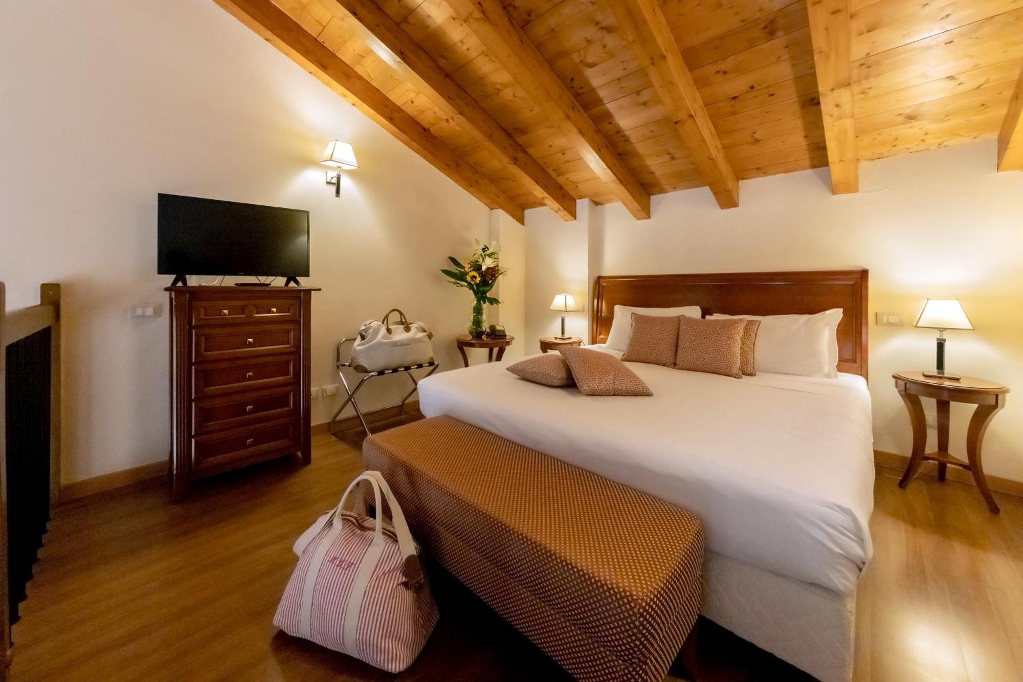 Hotel Venice Resort Airport Tessera Luaran gambar